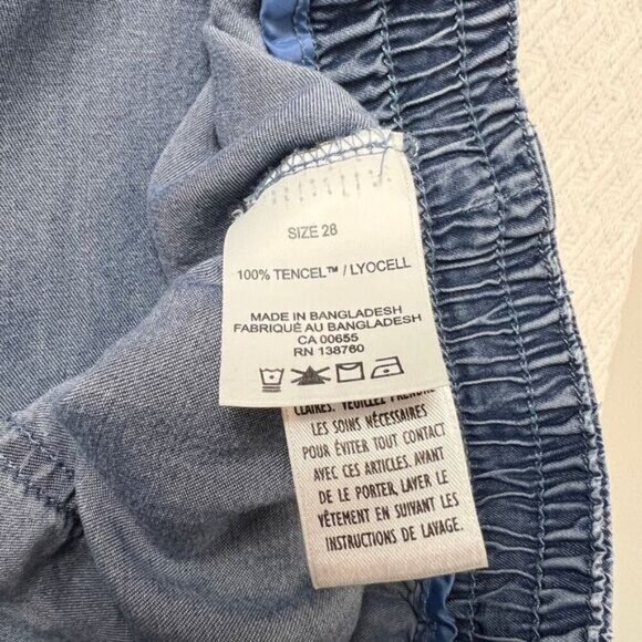 Vintage Y2L DC Jeans Women's 28 Blue Lyocell Paperbag Relaxed Pants Capri - Picture 5 of 13